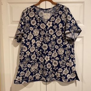 Vera Bradley Scrub Top